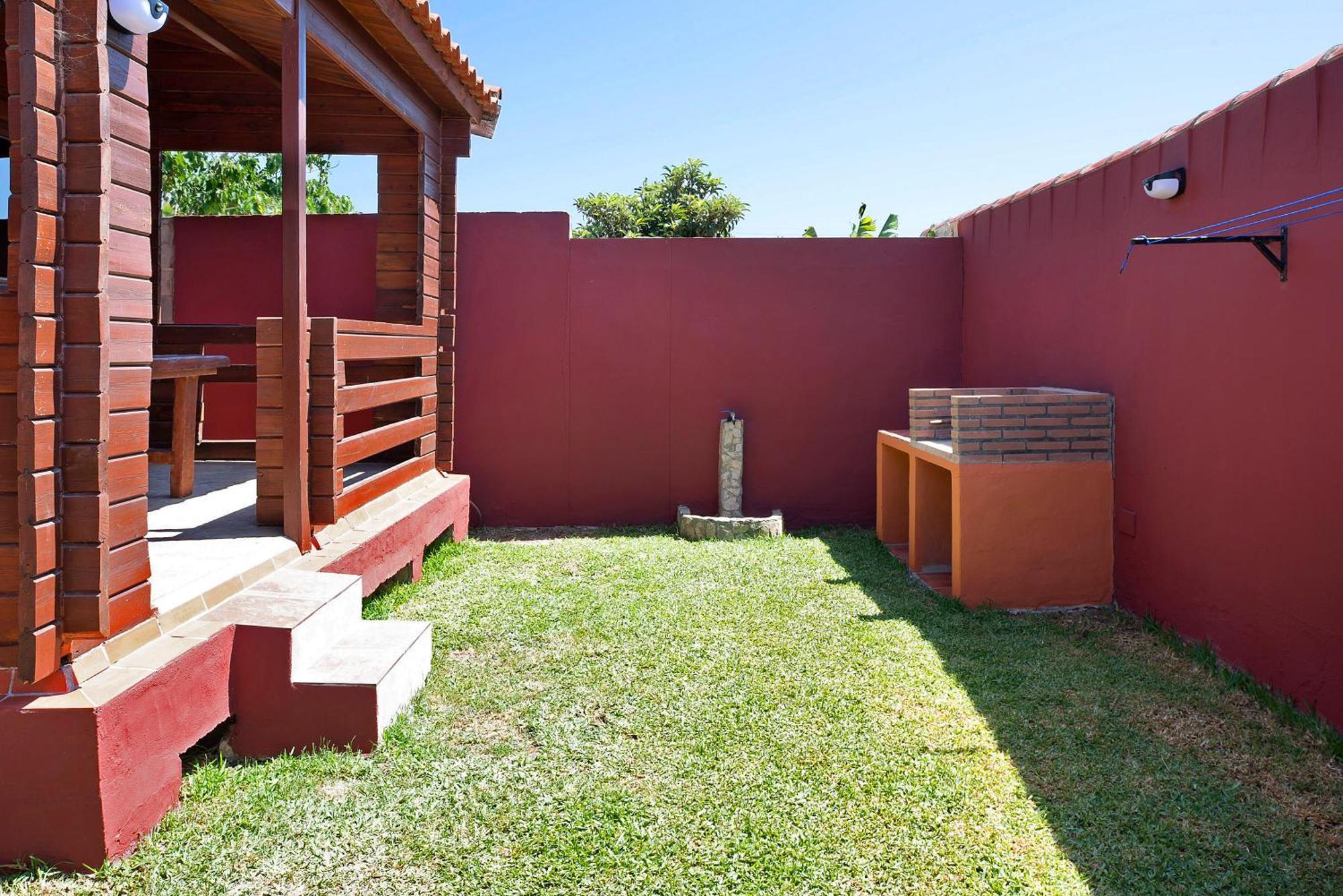 Vila Casa Juana Madera Zahora Exteriér fotografie